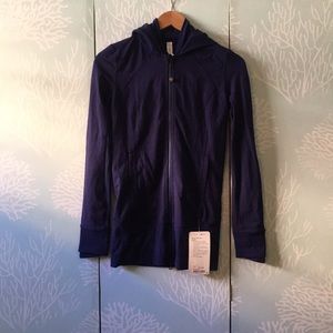 NWT Navy Lululemon Daily Practice Jacket size 4